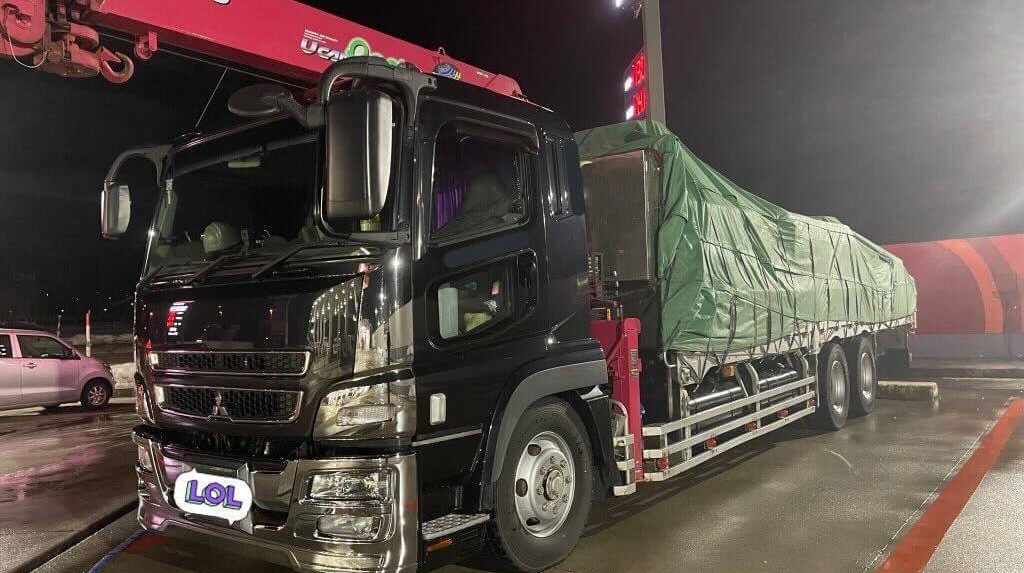 トラックの写真